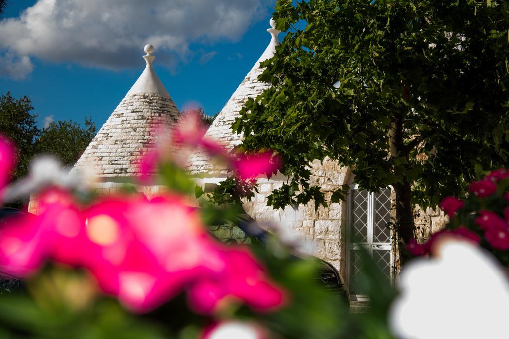 Bed and Breakfast Relais Trulli Le Icone à Ostuni Extérieur photo